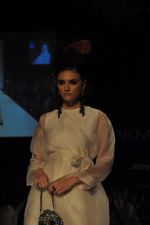 Model walk the ramp for House of Chic show at LFW 2013 Day 5 in Grand Haytt, Mumbai on 27th Aug 2013  (77).JPG